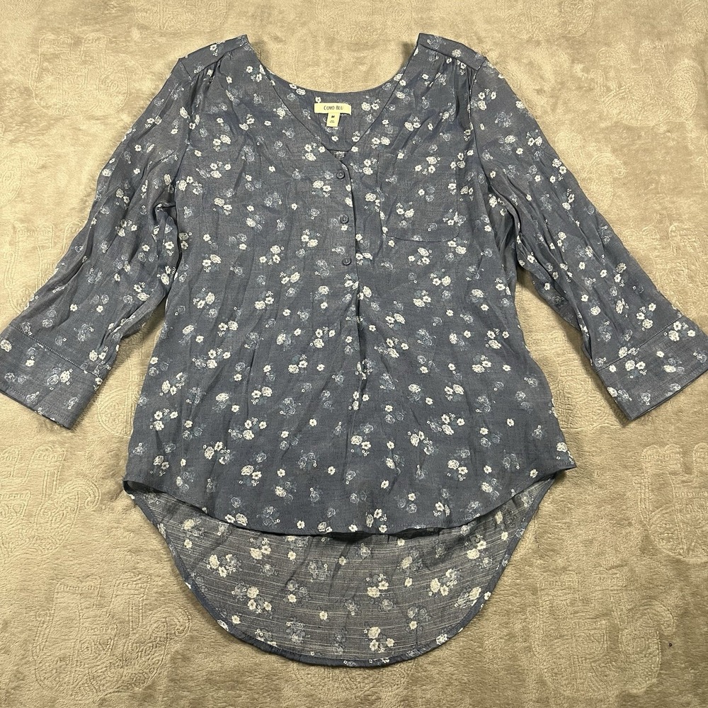 COMO BLU Floral Top Womens Med White‎ Blue V Neck Cottage Peasant 3/4 Sleeve